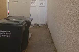 313 Turnstone Cir, Pittsburg, CA 94565 - Photo 44