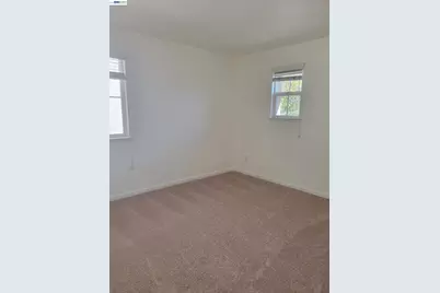 313 Turnstone Cir, Pittsburg, CA 94565 - Photo 12
