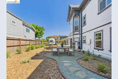 2602 Adeline St, Oakland, CA 94607 - Photo 40