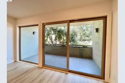 965 Shorepoint Ct #200, Alameda, CA 94501 - Photo 12