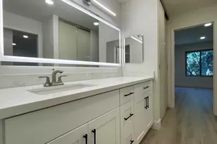 965 Shorepoint Ct, Alameda, CA 94501 - Photo 18