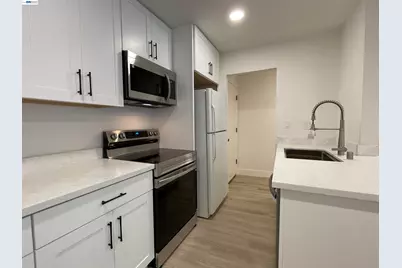 965 Shorepoint Ct #200, Alameda, CA 94501 - Photo 8