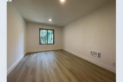 965 Shorepoint Ct #200, Alameda, CA 94501 - Photo 20