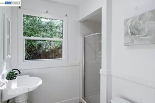 1832 Parkside Dr, Walnut Creek, CA 94597 - Photo 28