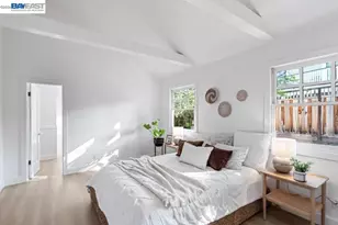 1832 Parkside Dr, Walnut Creek, CA 94597 - Photo 24