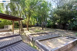 1832 Parkside Dr, Walnut Creek, CA 94597 - Photo 34