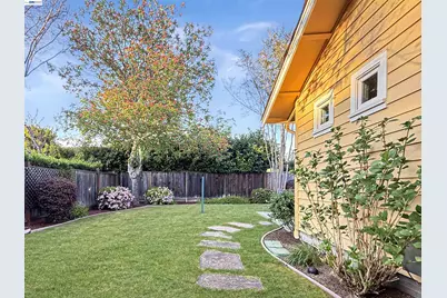 1209 Rimer Dr, Moraga, CA 94556 - Photo 20