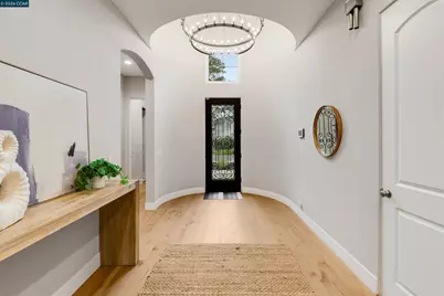 8705 Morgan Creek Ln, Roseville, CA 95747 - Photo 10