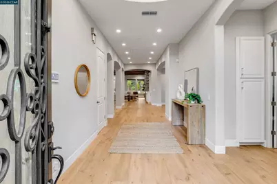 8705 Morgan Creek Ln, Roseville, CA 95747 - Photo 8
