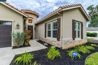 8705 Morgan Creek Ln, Roseville, CA 95747 - Photo 6