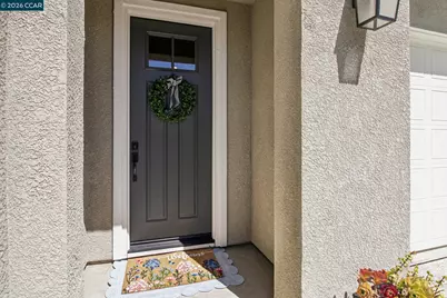 9253 Shearwater Cir, Discovery Bay, CA 94505 - Photo 2