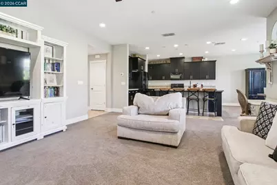 9253 Shearwater Cir, Discovery Bay, CA 94505 - Photo 6