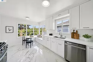 39 Chatsworth Ct, Oakland, CA 94611 - Photo 34