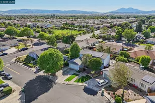 21 Mcclarren Ct, Brentwood, CA 94513 - Photo 40