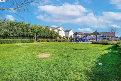 37645 Bay Crest Rd, Newark, CA 94560 - Photo 46