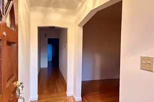 411 Vienna St, San Francisco, CA 94112 - Photo 2