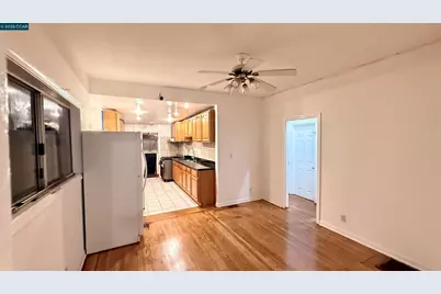 411 Vienna Street, San Francisco, CA 94112 - Photo 10