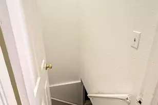 411 Vienna St, San Francisco, CA 94112 - Photo 18