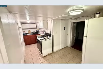 411 Vienna Street, San Francisco, CA 94112 - Photo 24