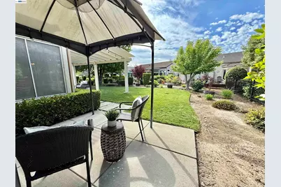 30 Gala Ln, Brentwood, CA 94513 - Photo 38