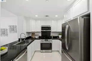 49002 Cinnamon Ferm Common, Fremont, CA 94539 - Photo 10