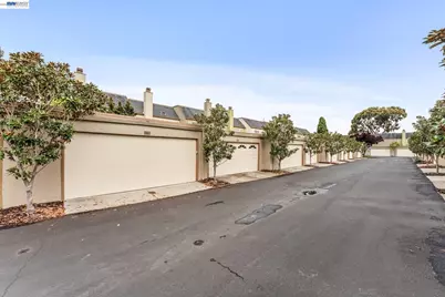 1130 Fontana Drive, Alameda, CA 94502 - Photo 54