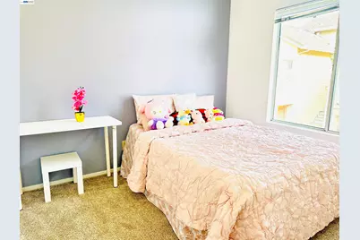 161 Seaway Ct, Hercules, CA 94547 - Photo 22