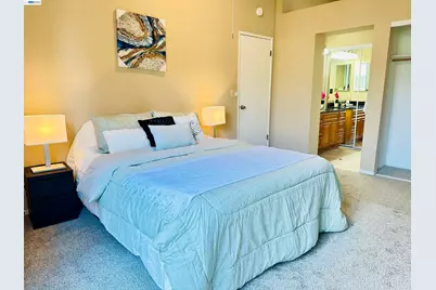 161 Seaway Ct, Hercules, CA 94547 - Photo 18