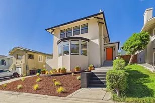 714 Walavista Ave, Oakland, CA 94610 - Photo 2