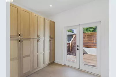 714 Walavista Ave, Oakland, CA 94610 - Photo 18