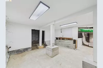 714 Walavista Ave, Oakland, CA 94610 - Photo 48