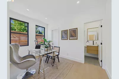 714 Walavista Ave, Oakland, CA 94610 - Photo 20