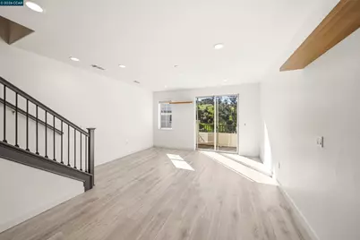 313 Laurel Knoll Dr, Martinez, CA 94553 - Photo 14