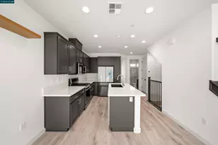 313 Laurel Knoll Dr, Martinez, CA 94553 - Photo 2