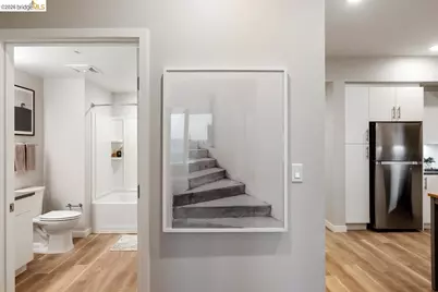 260 Brooklyn Basin Way #538, Oakland, CA 94606 - Photo 16