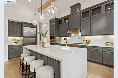 580 Boyd Rd, Pleasant Hill, CA 94523 - Photo 10