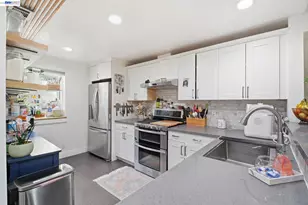 14404 Seagate Dr, San Leandro, CA 94577 - Photo 4