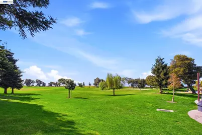 14404 Seagate Dr, San Leandro, CA 94577 - Photo 18