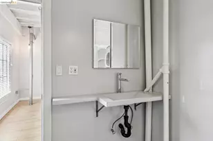 958 28th St, Oakland, CA 94608 - Photo 22