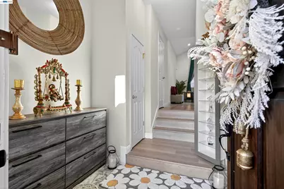 903 Appian Knoll Ct, El Sobrante, CA 94803 - Photo 4