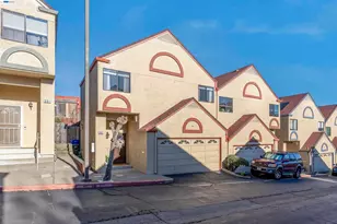 903 Appian Knoll Ct, El Sobrante, CA 94803 - Photo 2