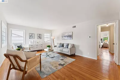 473 Pacific Ave, Alameda, CA 94501 - Photo 6