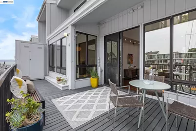 312 Tideway Dr, Alameda, CA 94501 - Photo 2
