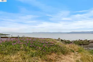 312 Tideway Dr, Alameda, CA 94501 - Photo 52