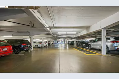 802 Delaware St #APT 202, San Mateo, CA 94401 - Photo 30