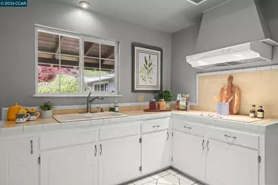 3624 Sanford St, Concord, CA 94520 - Photo 18