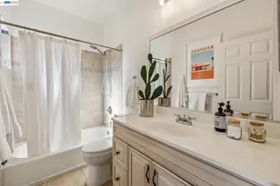 2431 Linden St, Oakland, CA 94607 - Photo 28