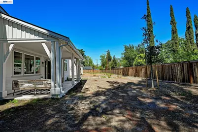 106 Providence Place, Pleasant Hill, CA 94523 - Photo 26