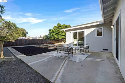 6931 Pine Ct, Dublin, CA 94568 - Photo 34