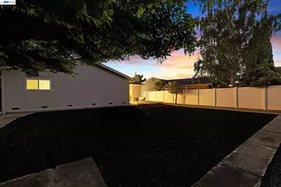 6931 Pine Ct, Dublin, CA 94568 - Photo 44